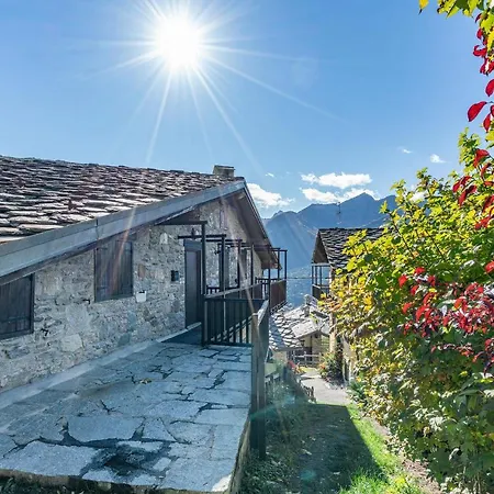 Beautiful Apartment In Cheverel With 1 Bedrooms And Wifi