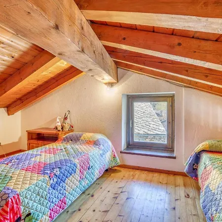 Apartmán Beautiful Apartment In Cheverel With 1 Bedrooms And Wifi Challancin